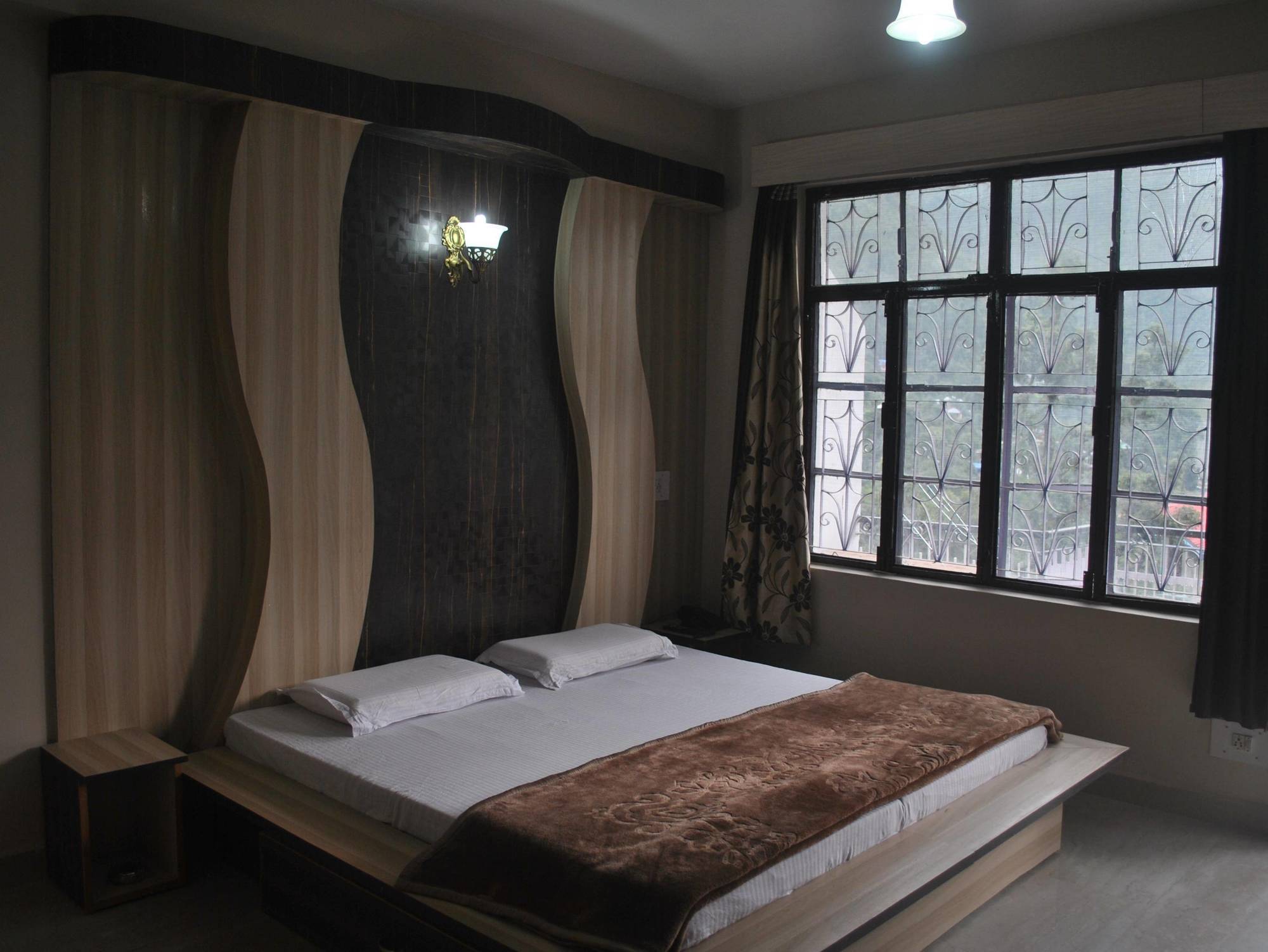 Dharamkot Inn Dharamshala Exterior foto